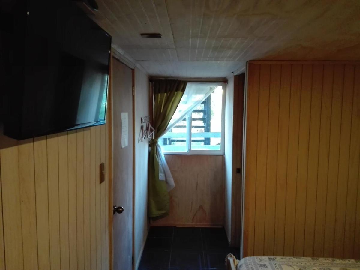 Hospedaje Los Calafates Ancud Bagian luar foto