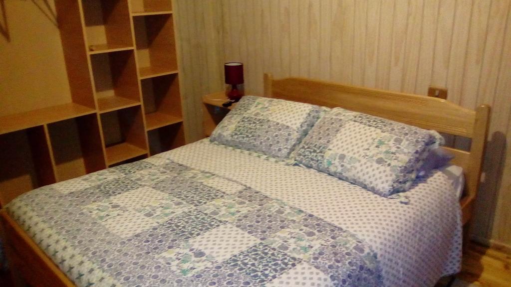 Hospedaje Los Calafates Ancud Bagian luar foto