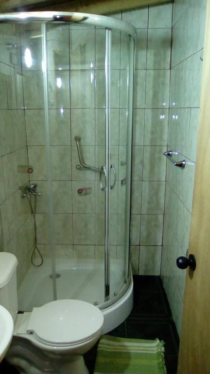 Hospedaje Los Calafates Ancud Bagian luar foto