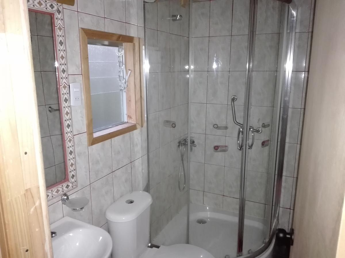 Hospedaje Los Calafates Ancud Bagian luar foto